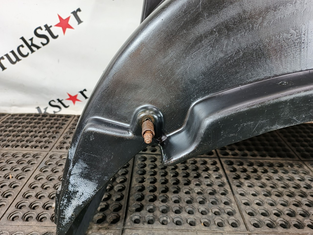 Крыло переднее левое передняя часть