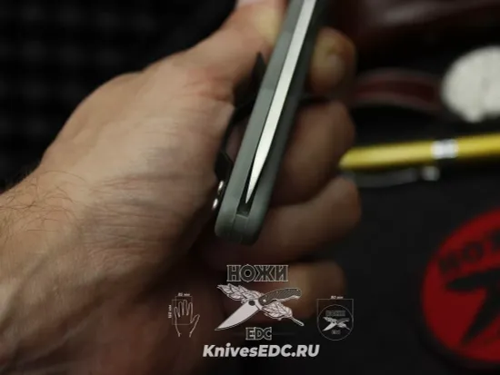 Складной нож Spyderco Endura C10PSFG c клинком из стали VG-10, рукоять FRN