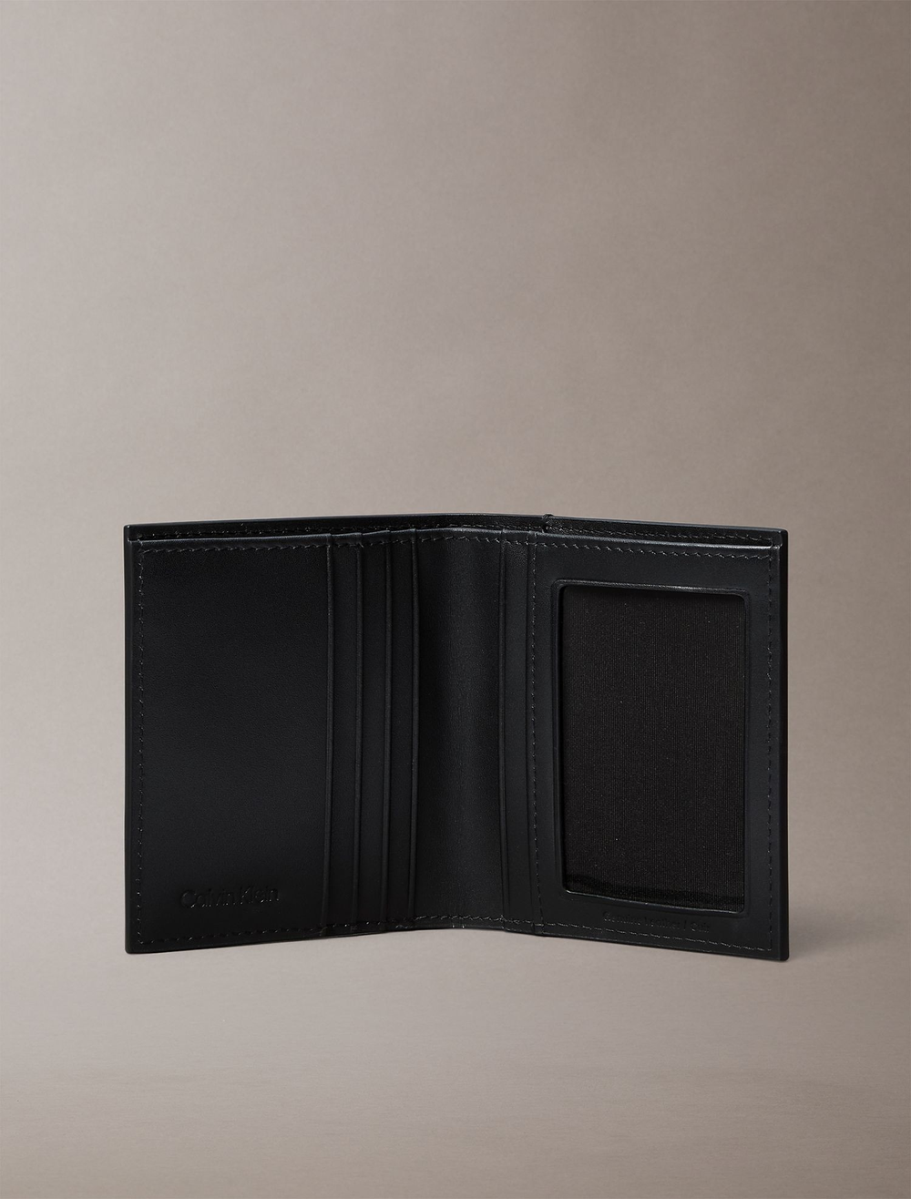 Кошелек Calvin Klein Bold Graphic Bifold Wallet Black