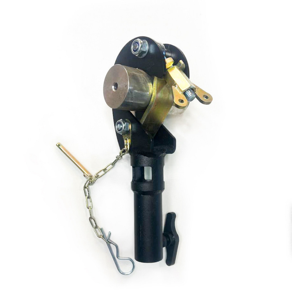 Стальной C-clamp