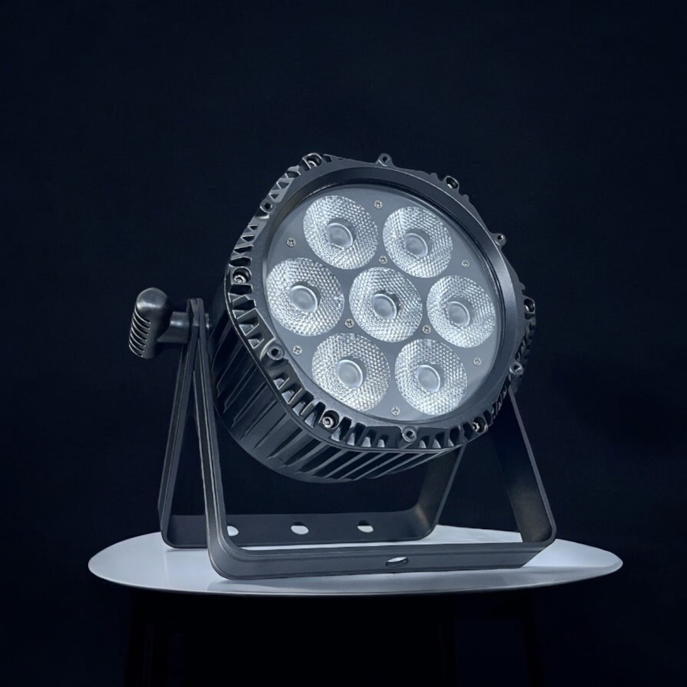 ARENA LED PAR CL720