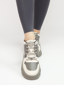 Кроссовки женские демисезонные