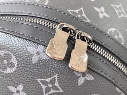 Louis Vuitton Discovery Backpack PM