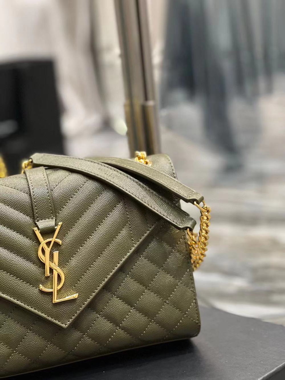 Saint Laurent Envelope Bag 24 cm