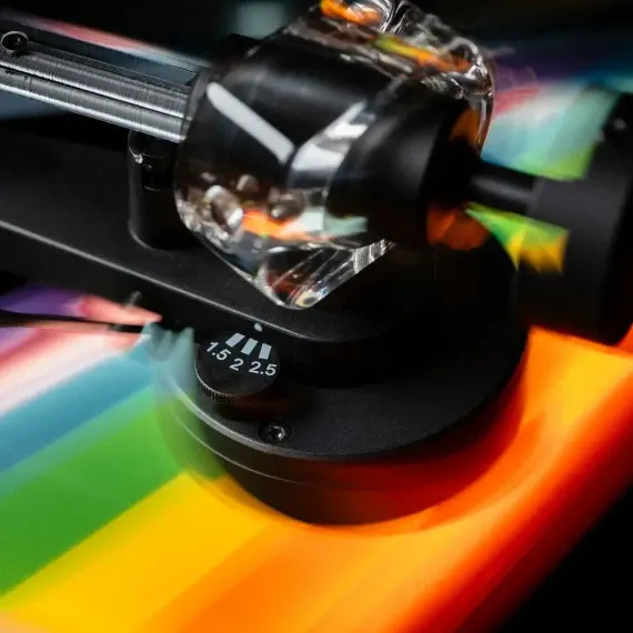 Pro-Ject The Dark Side Of The Moon Pick IT Pro SE
