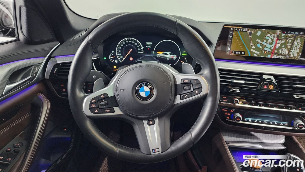 BMW 5 Series (G30) 520d M Sports Plus (09.2019)