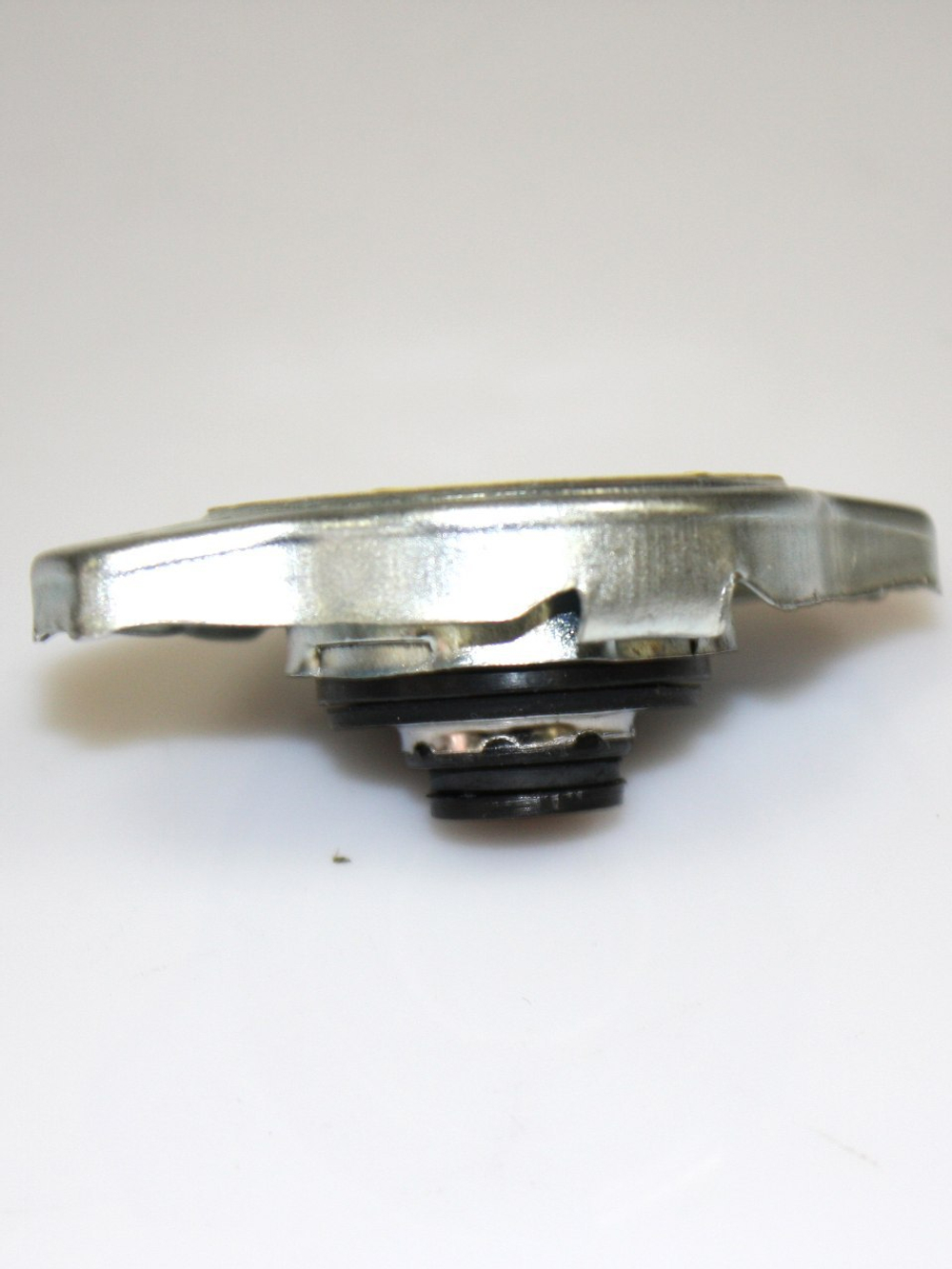 Крышка радиатора (1.1) F1304000 LIFAN Smily, Лифан Смайли