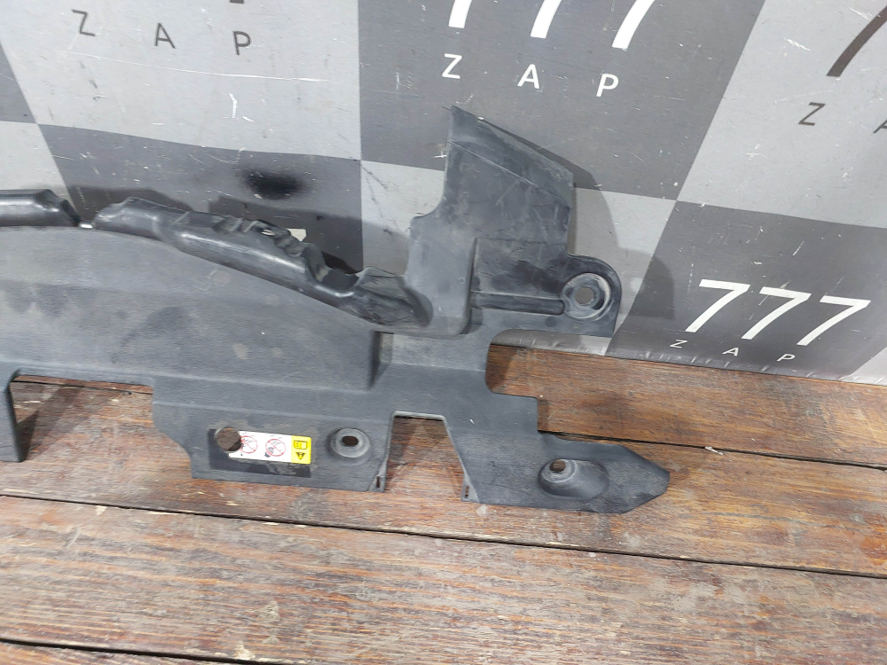 Кожух замка капота Toyota RAV4 IV (XA40) 12-19 Б/У Оригинал 1668136021