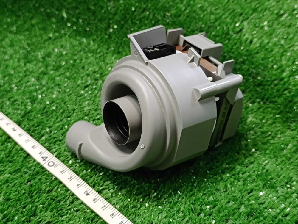 Насос рециркуляции в сборе для посудомоечной машины Siemens SR 24 E 205 RU (с разбора)