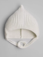 Чепчик для девочки вязаный на завязках на осень