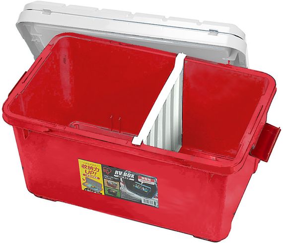 Экспедиционный ящик IRIS RV Box 600SF Red внутри.