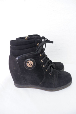 Ботинки Gelsomino  замшевые 39 размер