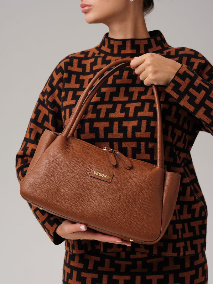 Кожаная сумка Deboro 31090 коричневый фундук