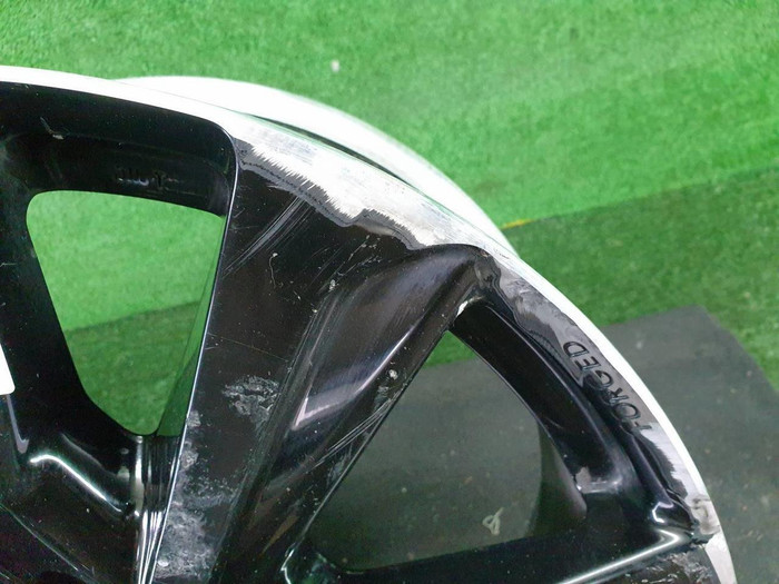 Диск кованый R21 Lexus LX 3 (15-23) Black vision