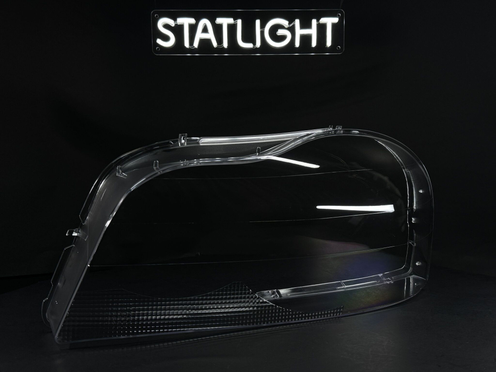 Левое стекло фары Volvo XC90 2002-2014