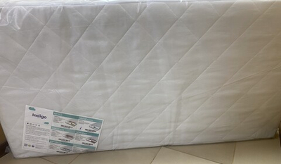 Матрас в детскую кроватку Indigo Comfort Classic с синтетическим наполнителем, верх -съемный чехол из микрофибры, размер (119/59/12 см))