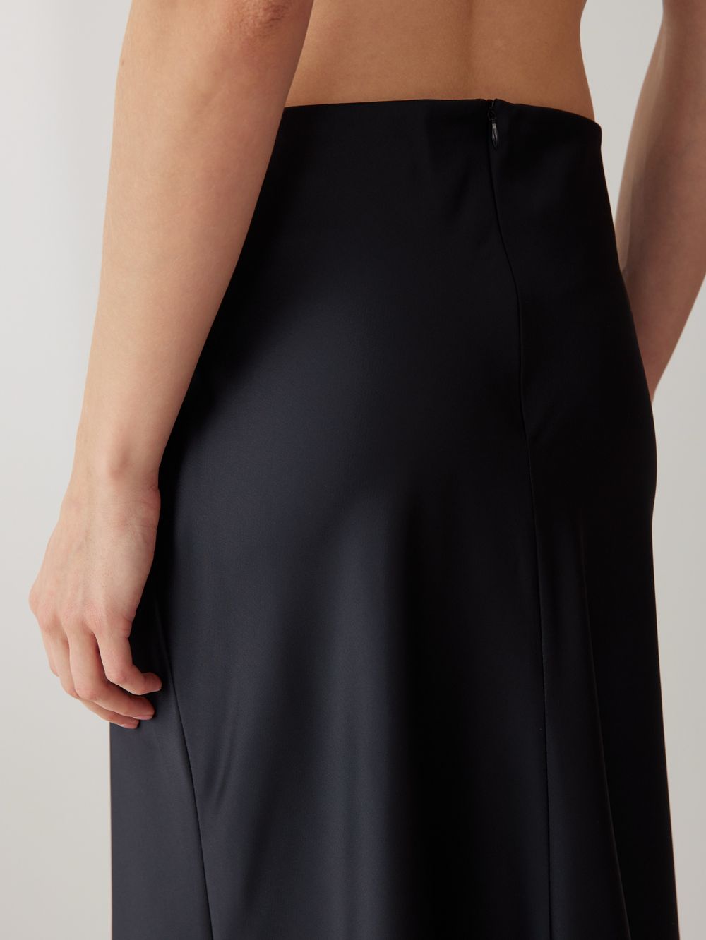 ЮБКА МАКСИ САТИНОВАЯ BLACK