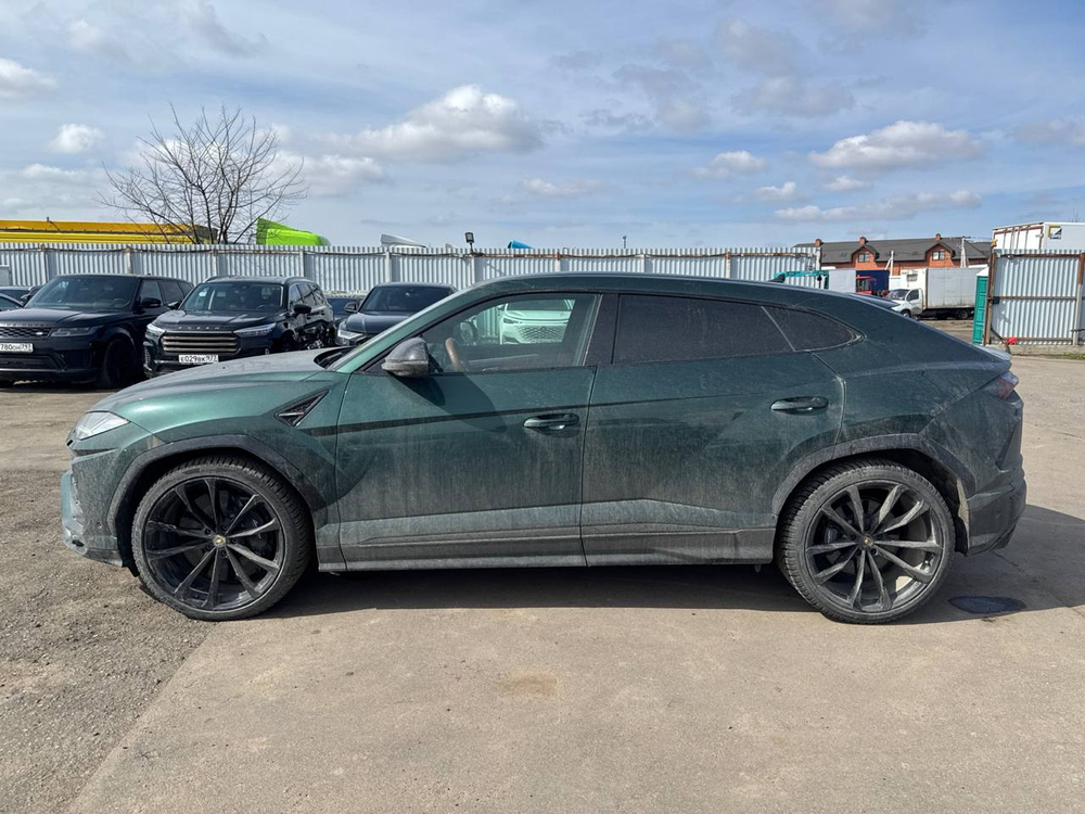 Lamborghini Urus 4.0 650hp 8АТ