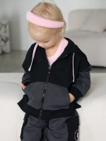 Спортивный костюм для девочки в школу