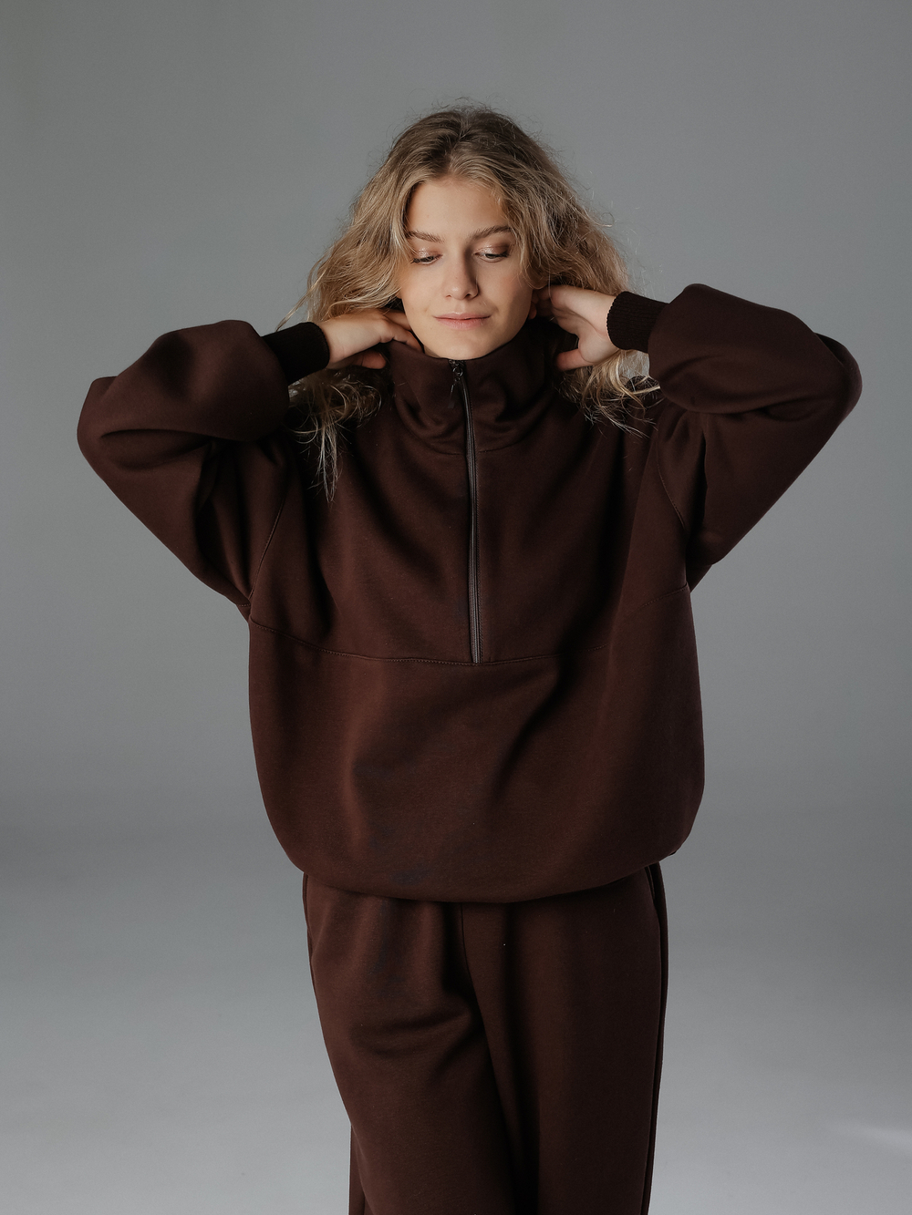 Свитшот с молнией шоколадного цвета unisex