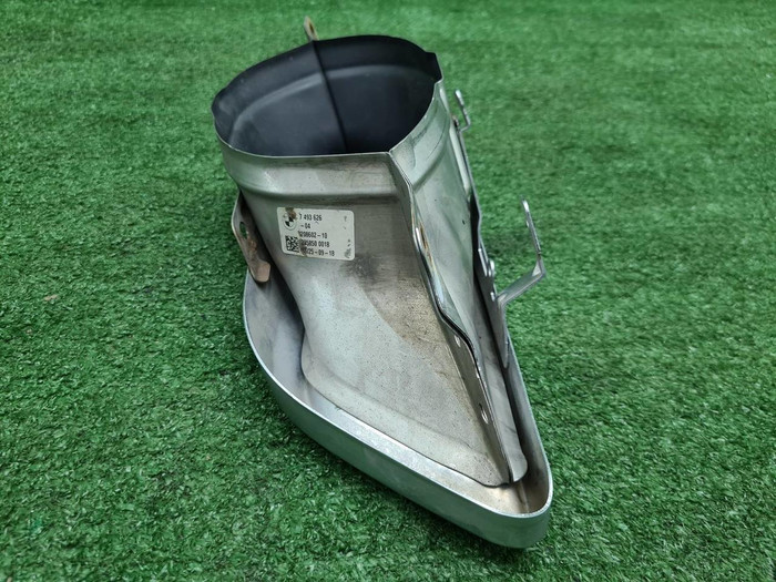 Насадка глушителя правая BMW X5 G05 (2018-2023)