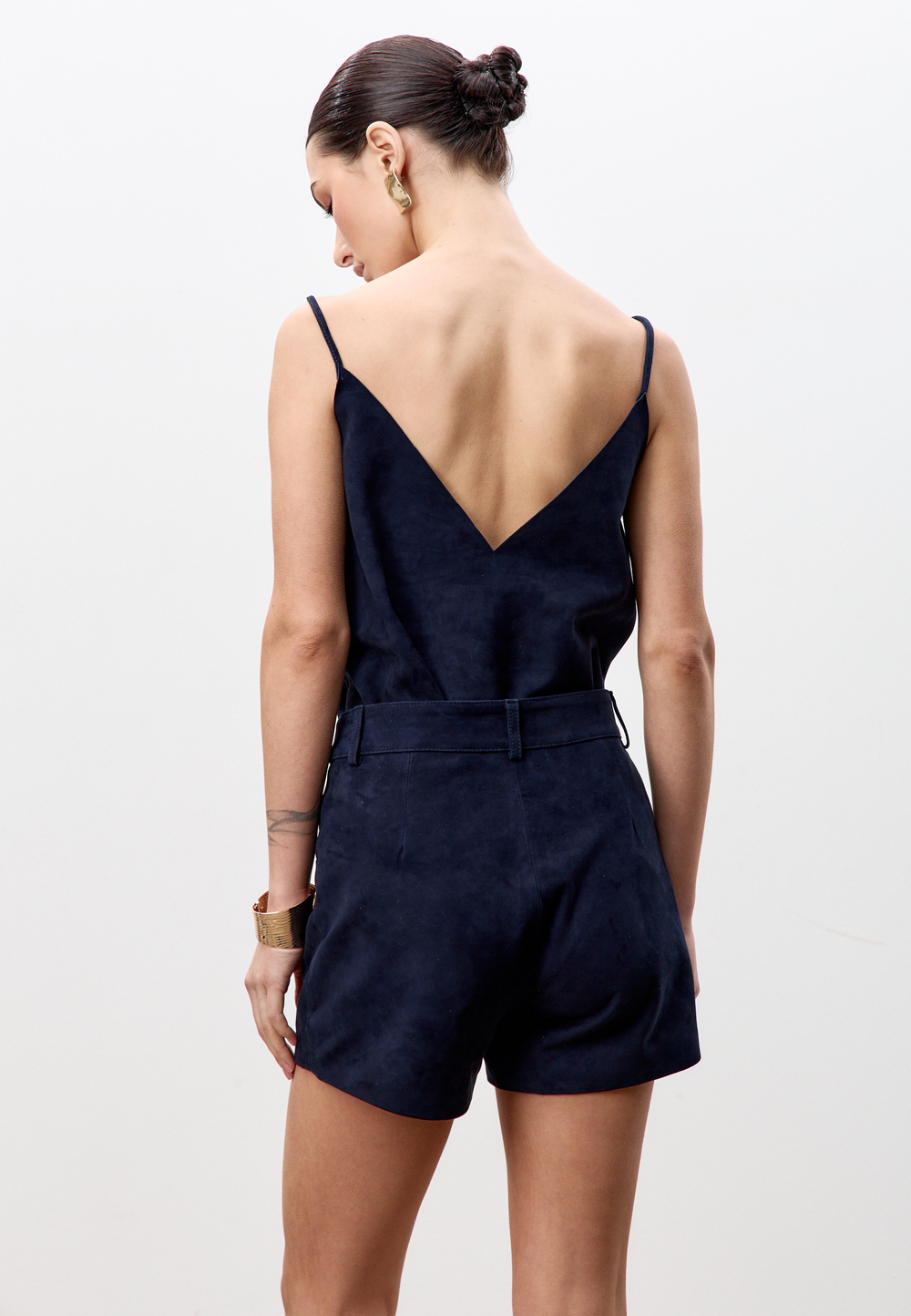 Шорты из натуральной замши