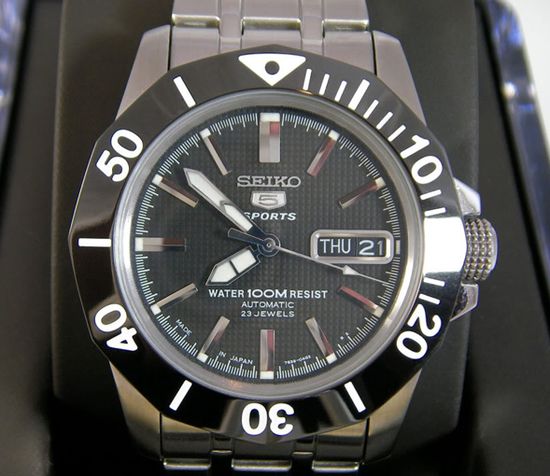 Мужские часы Seiko SNZF77K1Y, Seiko 5 Sports Automatic