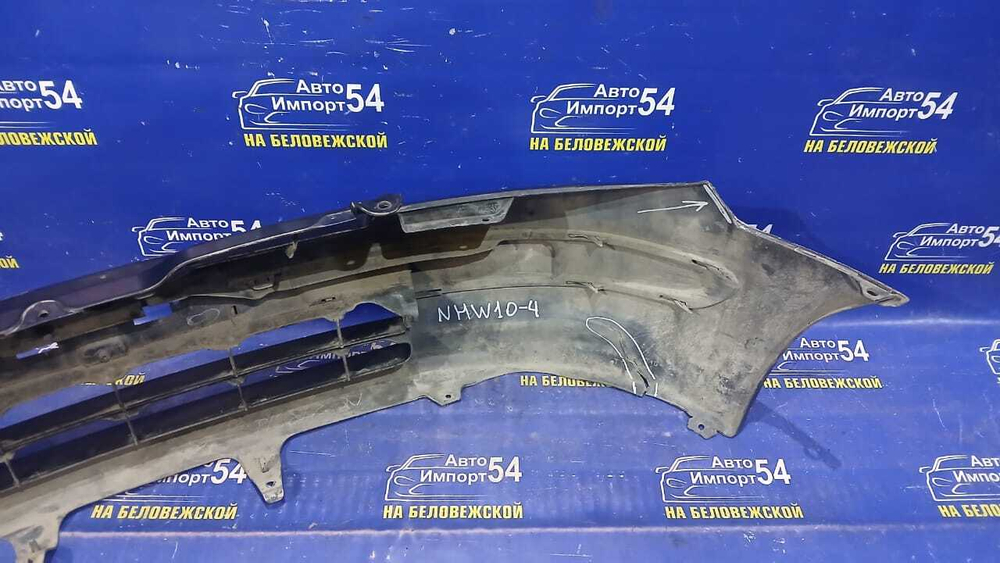 Бампер передний TOYOTA PRIUS 1998
