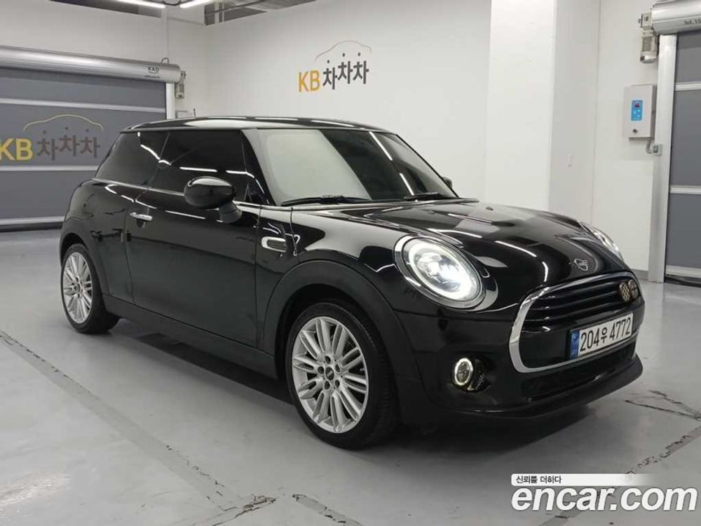 Mini Cooper HIGH (06.2021)