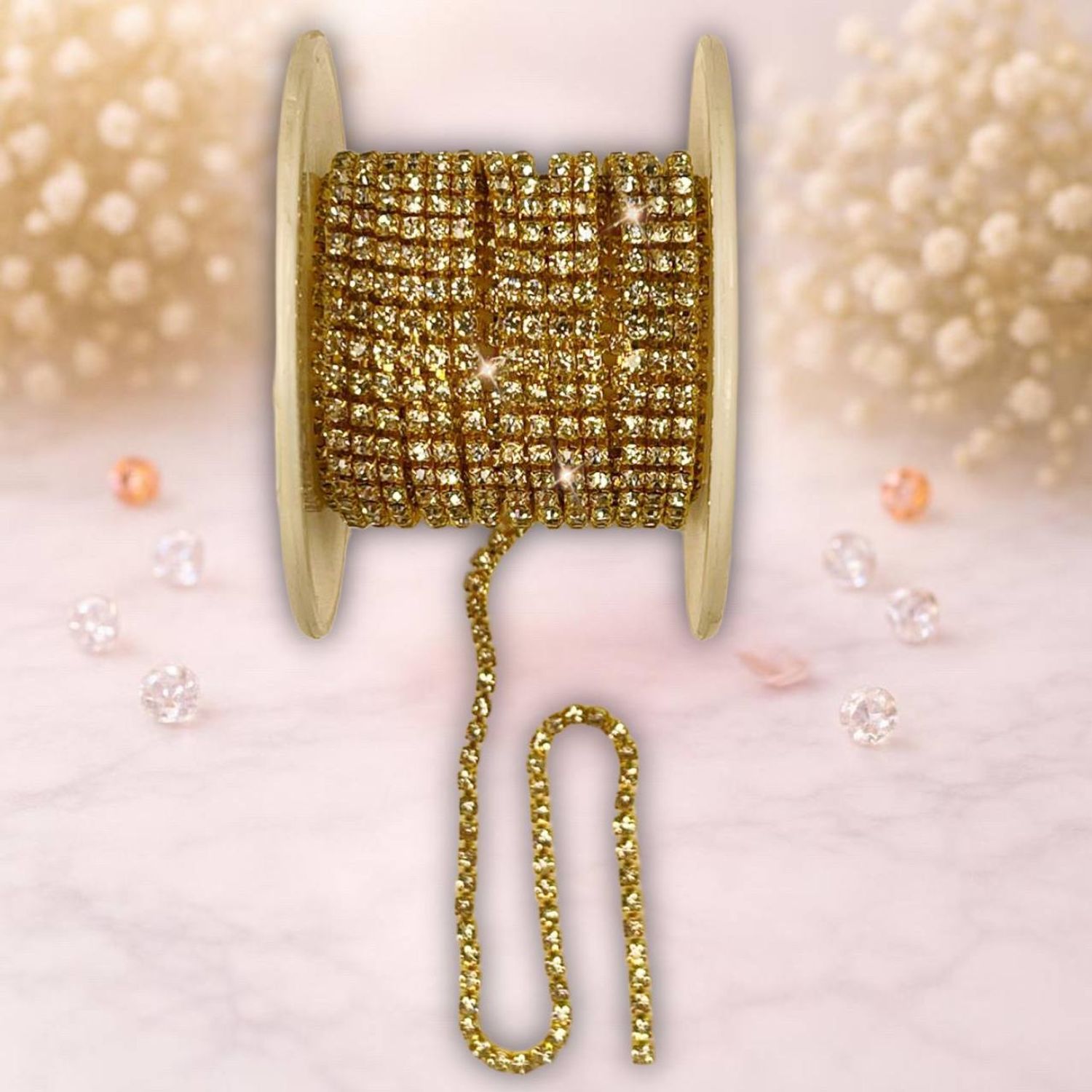 стразовая лента ,2,5мм ,цвет белый-золото (1м)