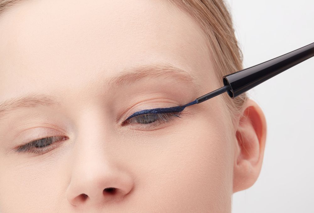 Жидкая подводка для глаз ART-VISAGE "PARIS" Liquid Eyeliner - Синяя