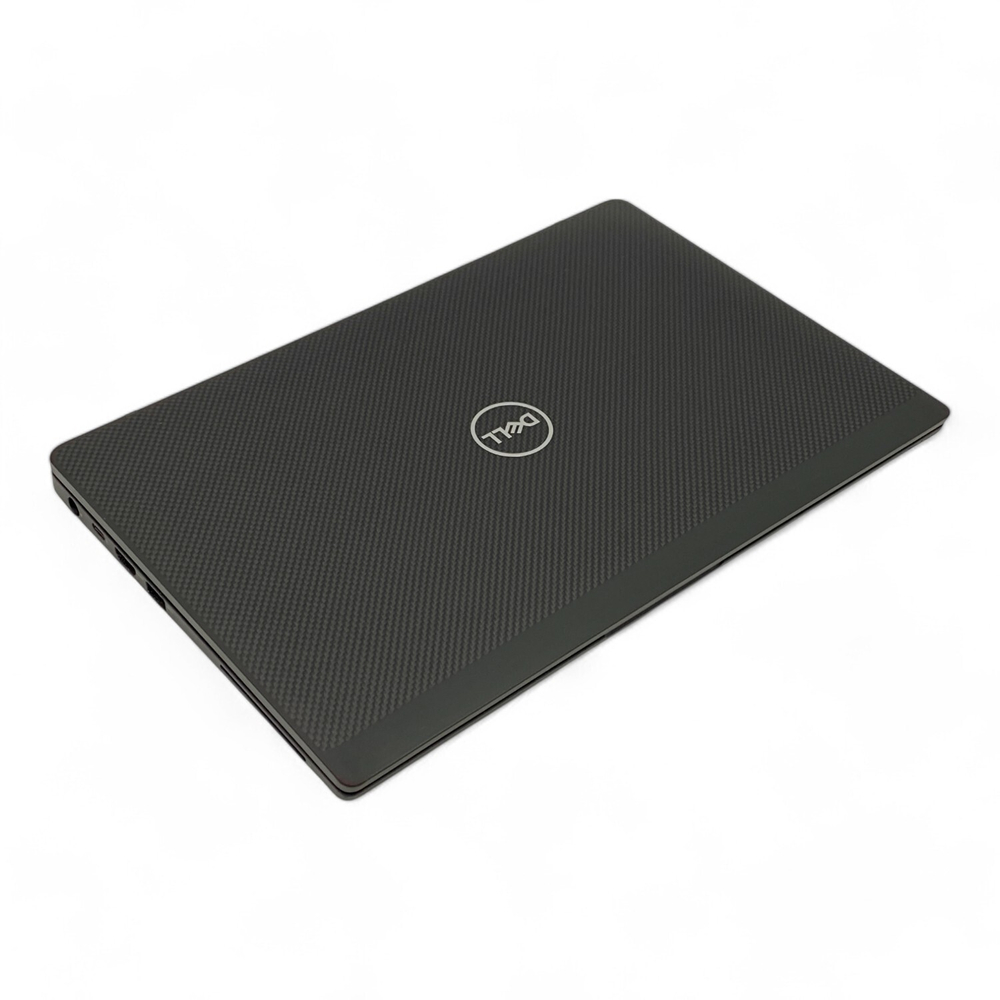 Latitude 7400