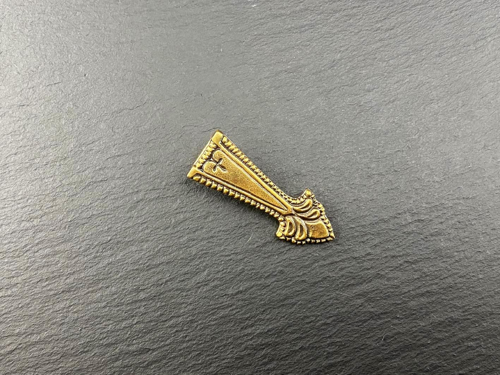 Хвостовик. Русь, Заславль 10-11 в.