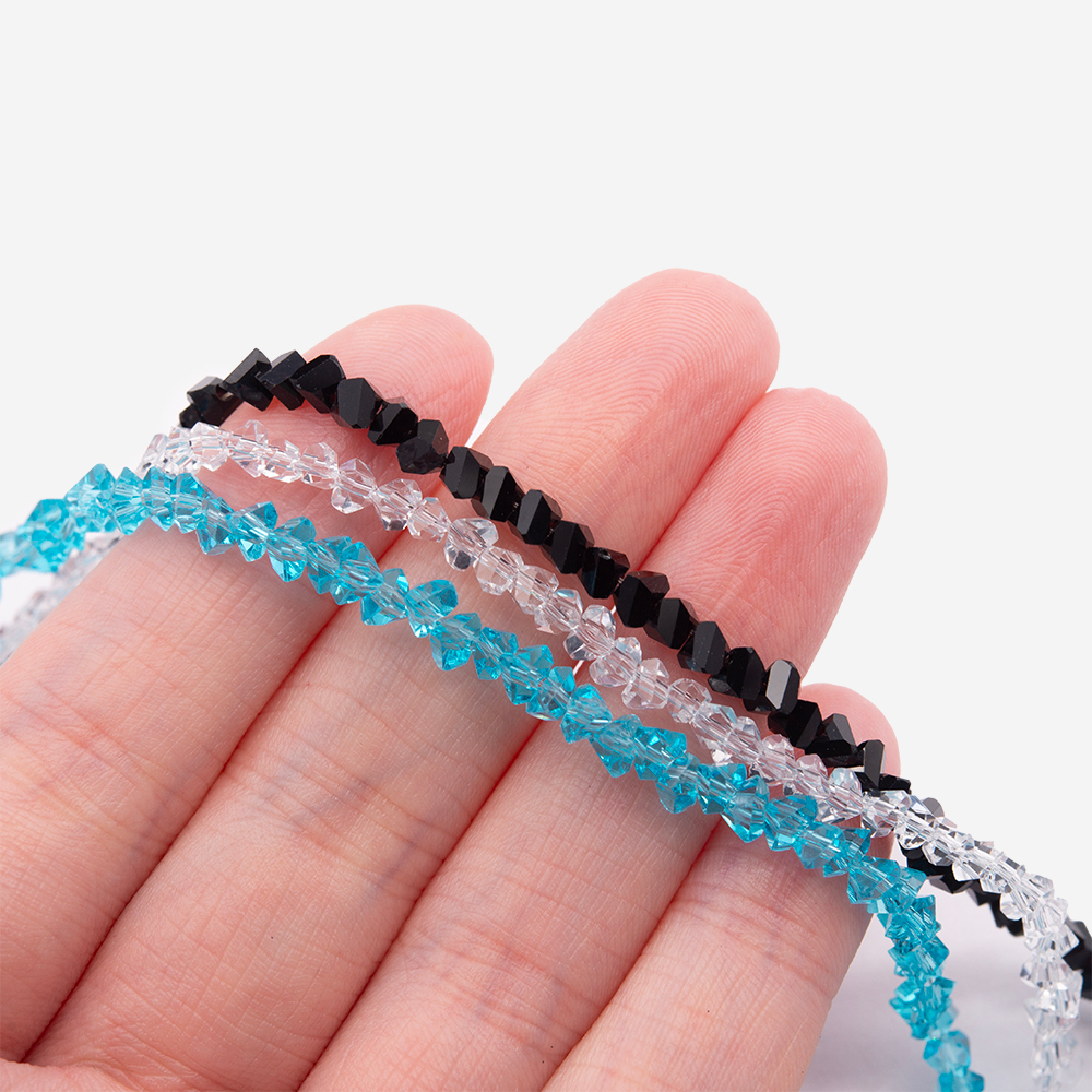 Хрустальные бусины в форме треугольника, оттенок "Темно-бирюзовый", 3*4мм