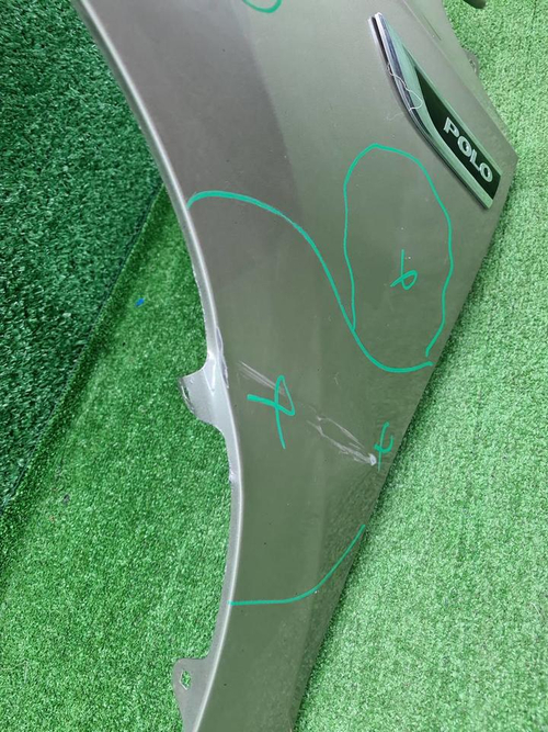 Крыло переднее левое VW Polo Sedan (2010-2020)