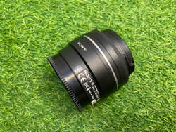 Sony DT 35mm 1.8 SAM