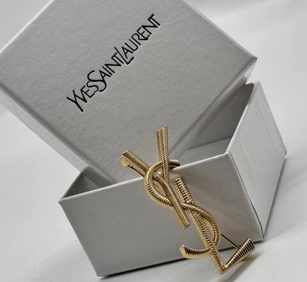 Брошь Yves Saint Laurent