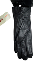 Перчатки.Женские.Материал верха: Кожаные люкс качества.Подклад: Плюш-флис.В упаковке 5 шт.