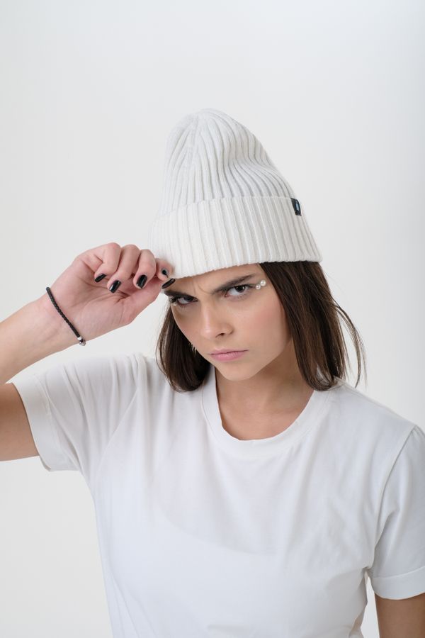 Шапка Ordinary Beanie Белая - фото 7