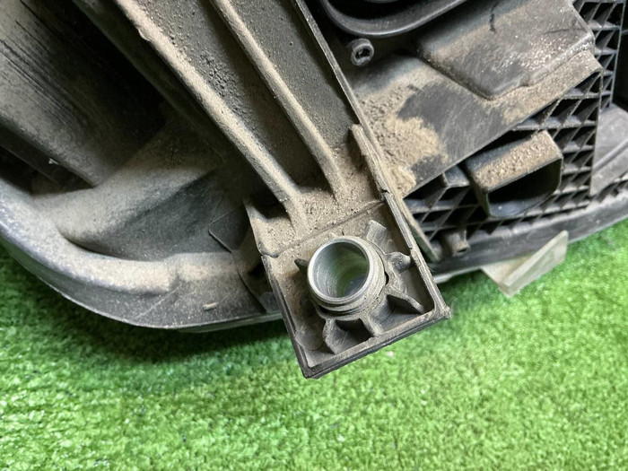 Фара левая Mercedes V W447 (2014-н.в.) LED