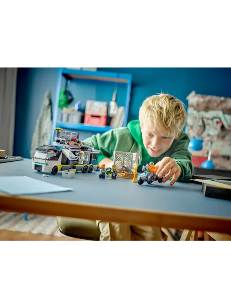 Конструктор City 60418 Полицейский грузовик с лабораторией