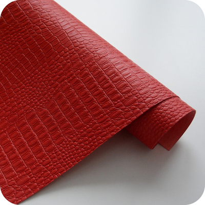 Кожзам переплетный с тиснением "Крокодил", красный