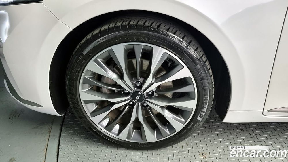 Kia K8 2.5 Бензин 2WD (07.2021)