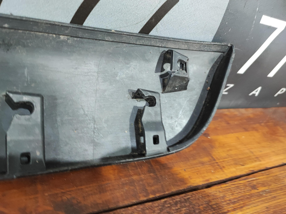 Накладка крышки багажника Toyota RAV4 V (XA50) 18-нв Б/У Оригинал 768020R070