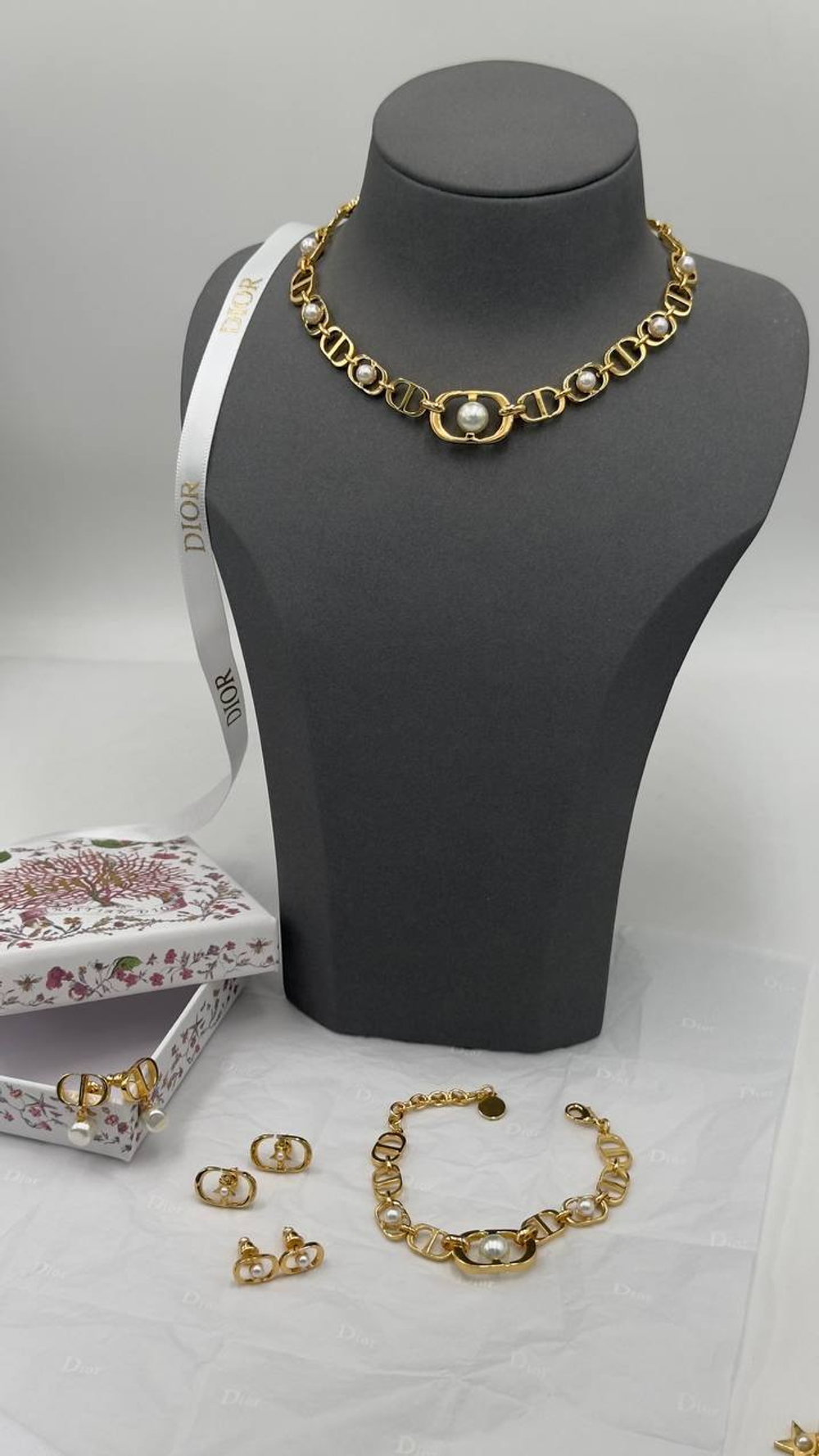 Серьги Dior