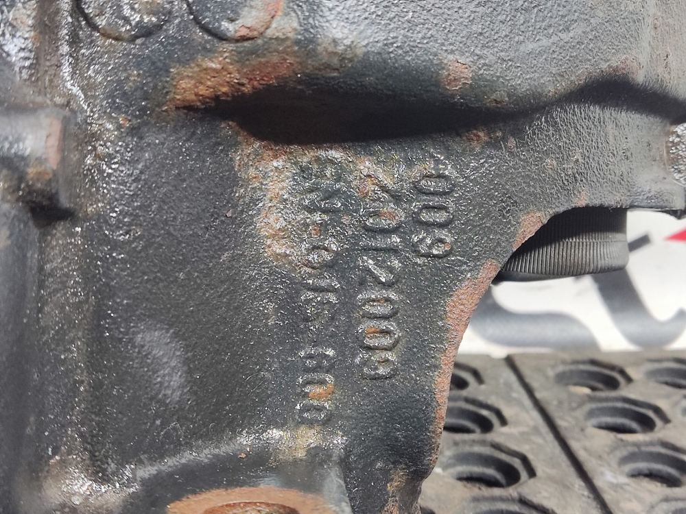 Суппорт передний правый 2017г.