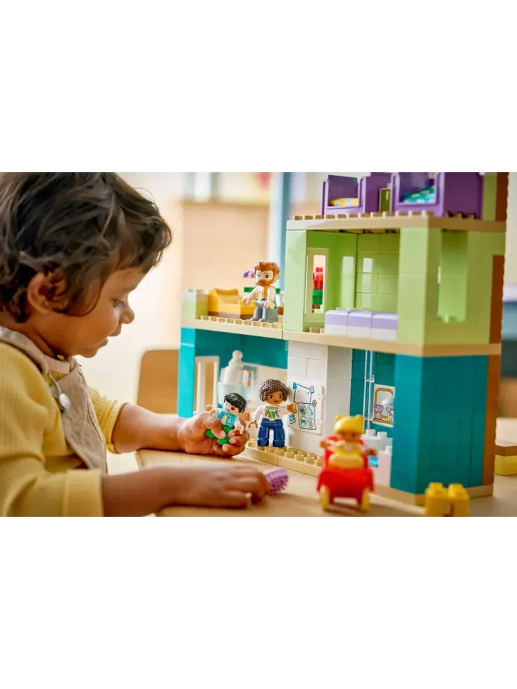 Конструктор DUPLO 10470 Дом «Современная семья» 3в1