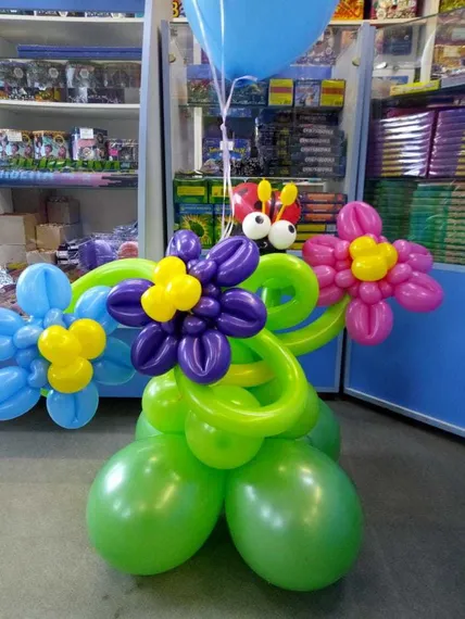 Цветы с божьей коровкой