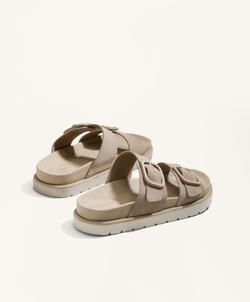 OYSHO Замшевые сандалии на платформе с пряжкой, песочный