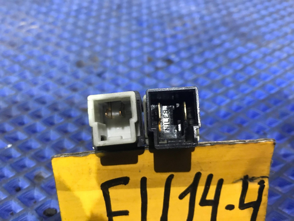 Датчик педали тормоза NISSAN BLUEBIRD 1997